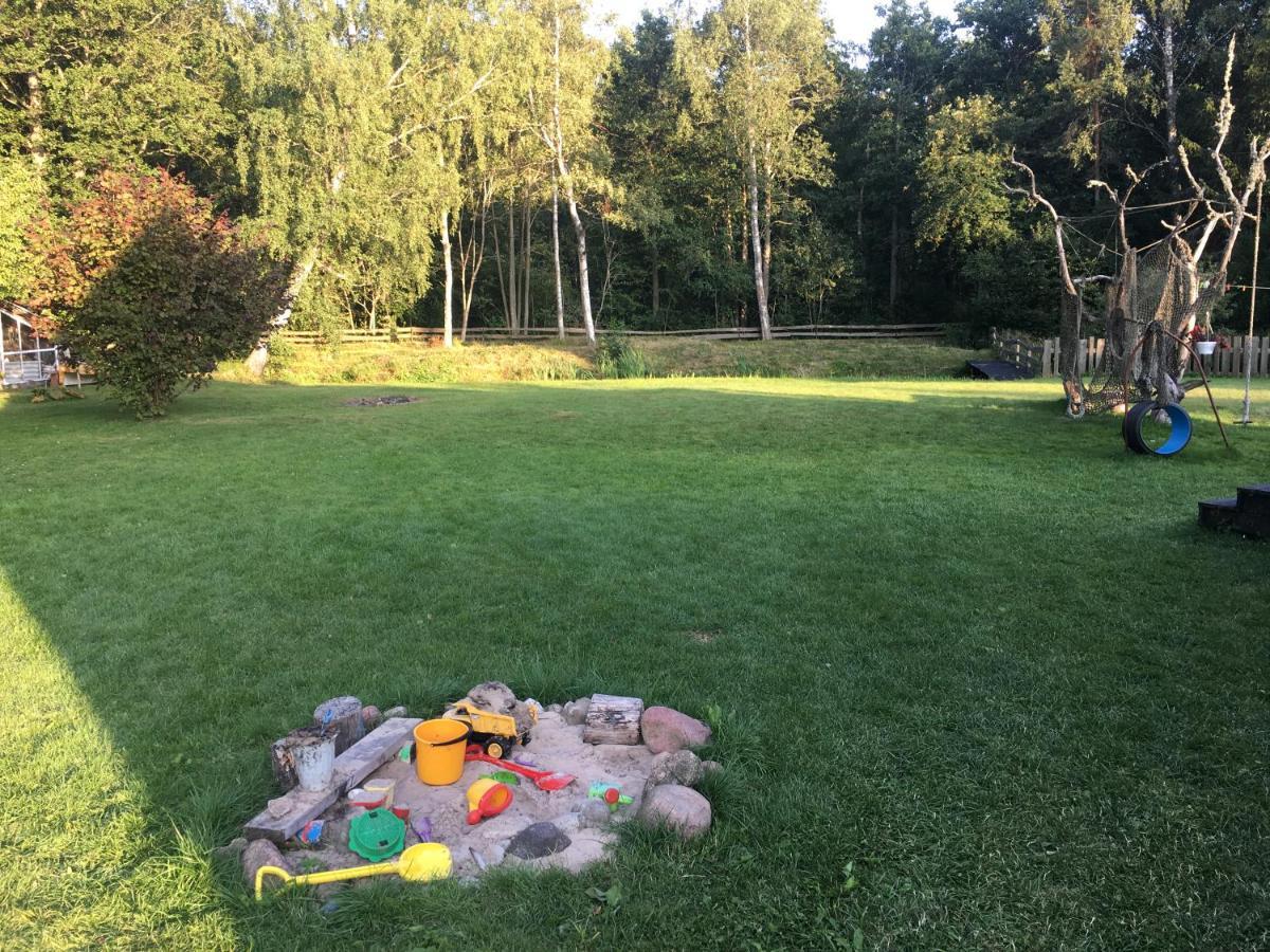 Holiday Home Niglini Saunags Buitenkant foto